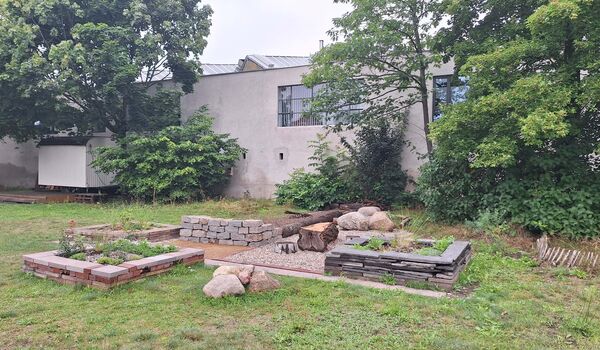 Trittsteinbiotop auf der Fläche der Ev. Luther-Kirchengemeinde Alt-Reinickendorf (Berlin-Reinickendorf)