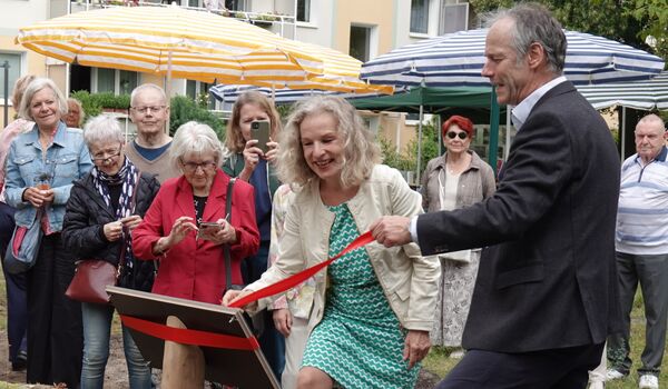 Feierliche Eröffnung des PikoParks auf dem Gelände der Wohnungsbaugenossenschaft BEROLINA eG